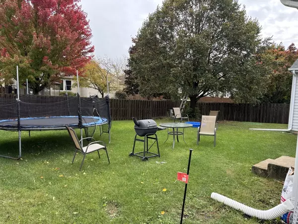 Round Lake, IL 60073,Address not disclosed