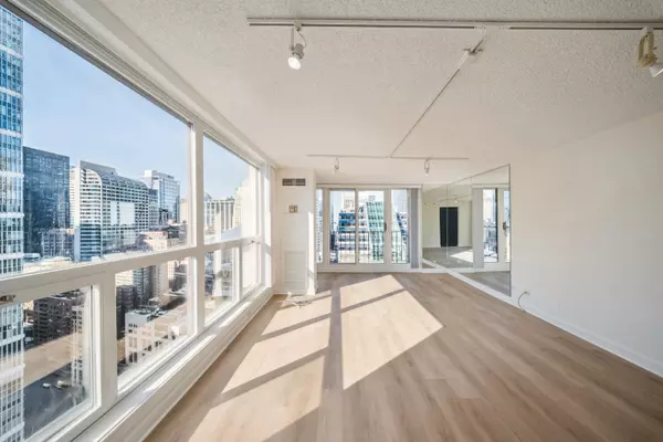 Chicago, IL 60601,200 N Dearborn Street #3402