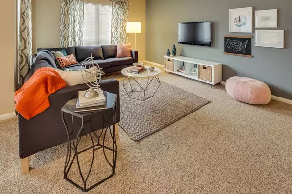 Willowbrook, IL 60527,6005 Stewart Drive #613