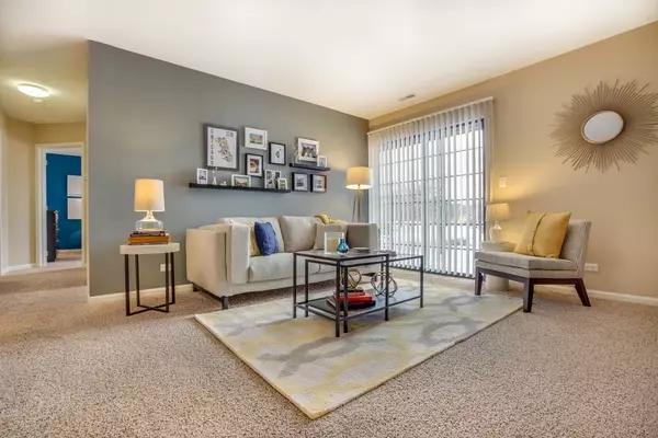 Willowbrook, IL 60527,5945 Stewart Drive #923