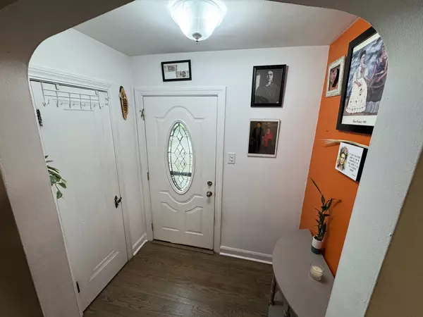 Des Plaines, IL 60016,300 S Cumberland Parkway