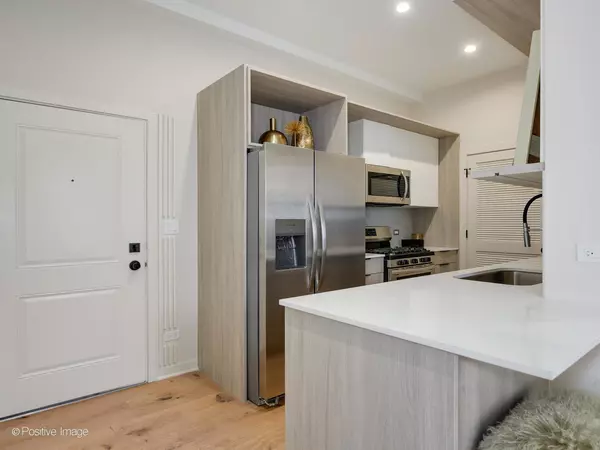 River Grove, IL 60171,2801 Thatcher Avenue #303