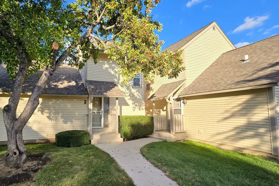 963 Taylor Drive, Gurnee, IL 60031