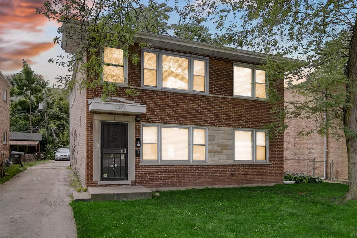 East Hazel Crest, IL 60429,1921 171st Street