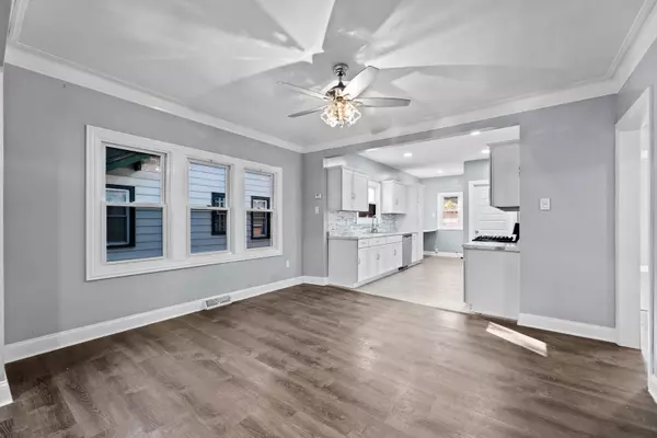 Calumet City, IL 60409,243 Waltham Street