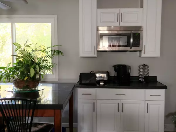 Crest Hill, IL 60403,2412 DURNESS Court