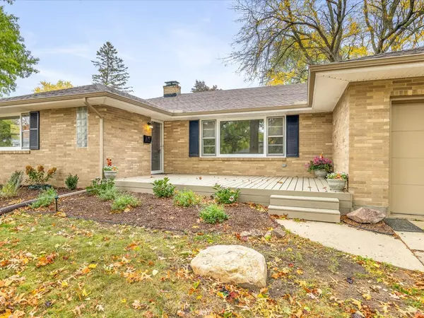 Rockford, IL 61103,3633 N Court Street