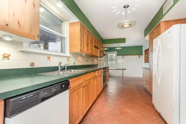 Northlake, IL 60164,64 Macarthur Drive