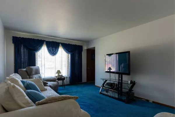 Dolton, IL 60419,14640 MEMORIAL Drive