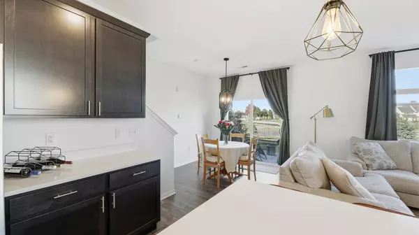 South Elgin, IL 60177,120 Kingsport Drive