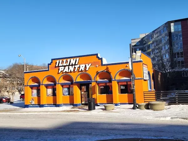 606 S 6th Street, Champaign, IL 61820