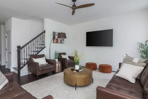 Elgin, IL 60124,3539 Crosswater Court