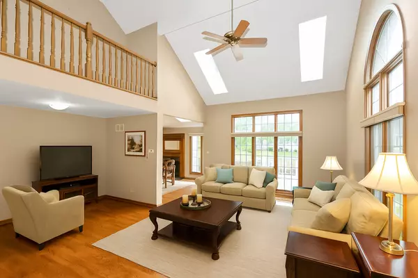 Orland Park, IL 60462,9726 W 154th Street