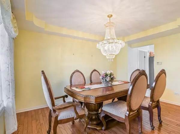 Lansing, IL 60438,18036 Crystal Lane