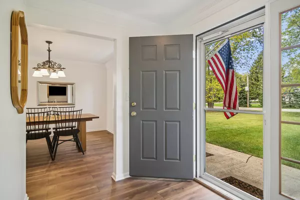 Wauconda, IL 60084,25235 W Hermosa Avenue