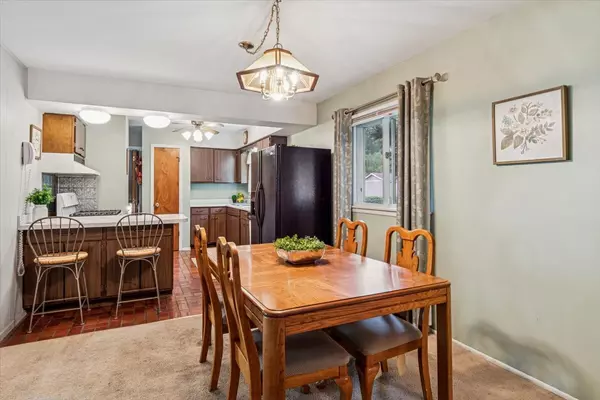 Carol Stream, IL 60188,26W468 National Street