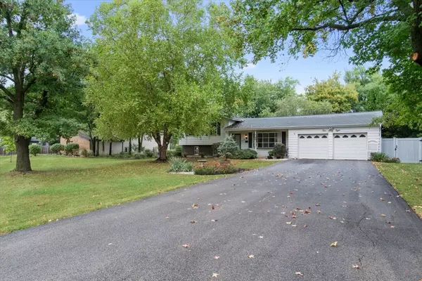 Carol Stream, IL 60188,26W468 National Street