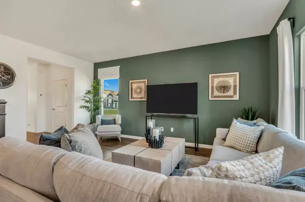 Oswego, IL 60543,2486 Semillon Street