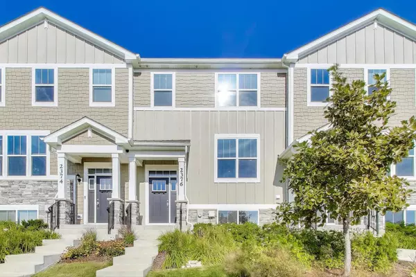 2376 Southwind Boulevard, South Elgin, IL 60177