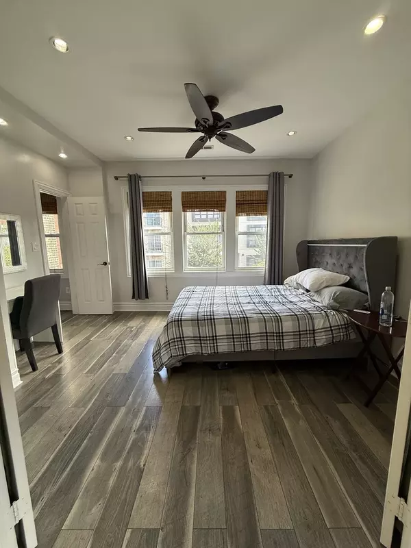 Chicago, IL 60642,720 N Elizabeth Street #2