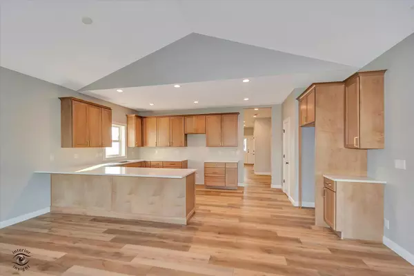 Diamond, IL 60416,1165 S. Farmstone Drive