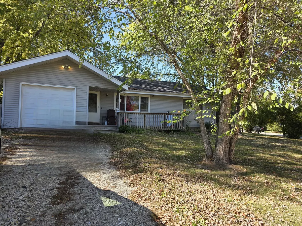 Lindenhurst, IL 60046,200 S Beck Road