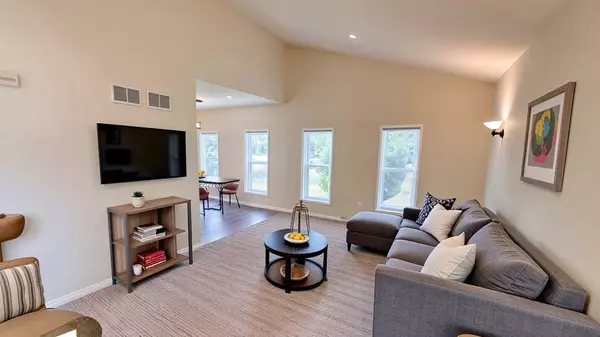 Lynwood, IL 60411,2316 E 207th Street