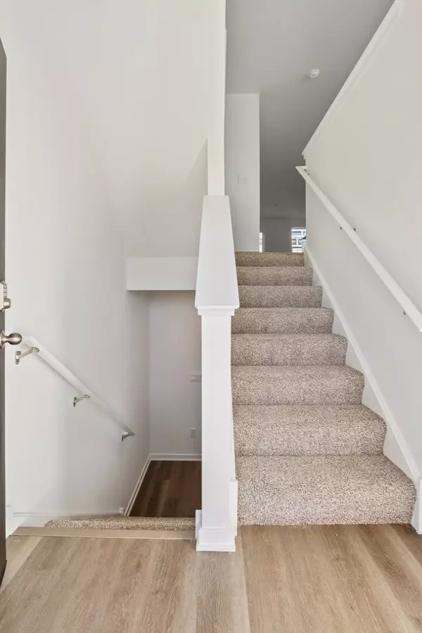 Hampshire, IL 60140,871 Briar Glen Court