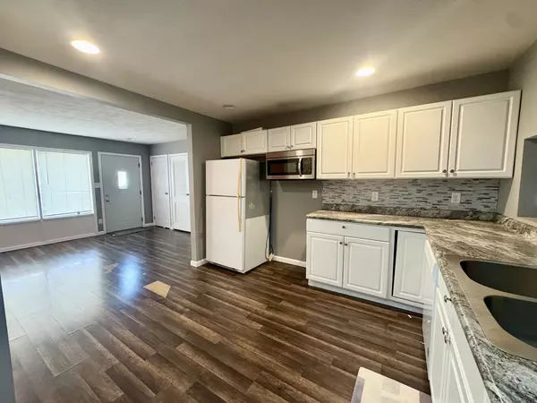 Clinton, IL 61727,101 S Miller Street