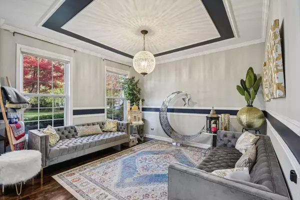 Grayslake, IL 60030,34115 N Wooded Glen Drive