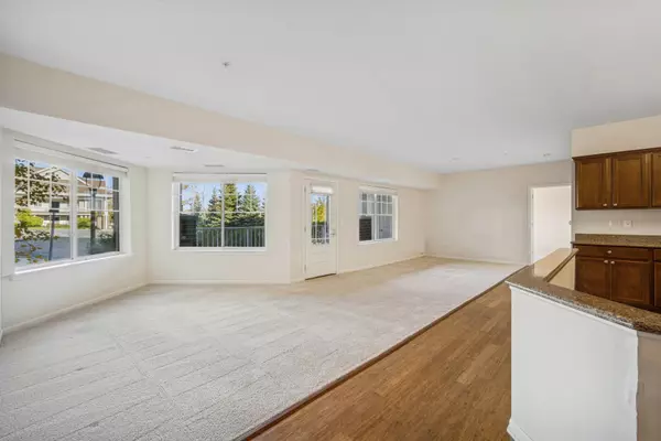 Northbrook, IL 60062,2220 Founders Drive #119