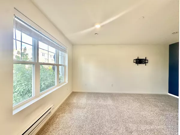 Mundelein, IL 60060,503 Acadia Avenue