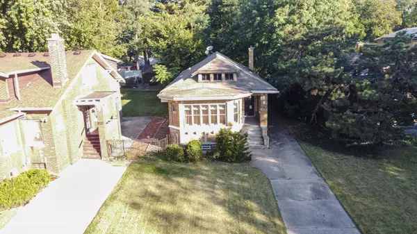 10868 S Prospect Avenue, Chicago, IL 60643