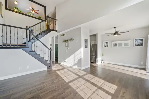 Yorkville, IL 60560,1512 Stoneridge Circle