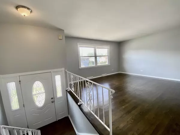 Hazel Crest, IL 60429,3324 Laurel Lane