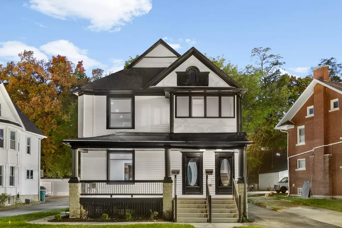 Joliet, IL 60435,416 Buell Avenue