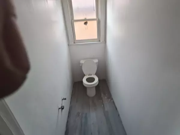 Riverdale, IL 60827,13842 S School Street