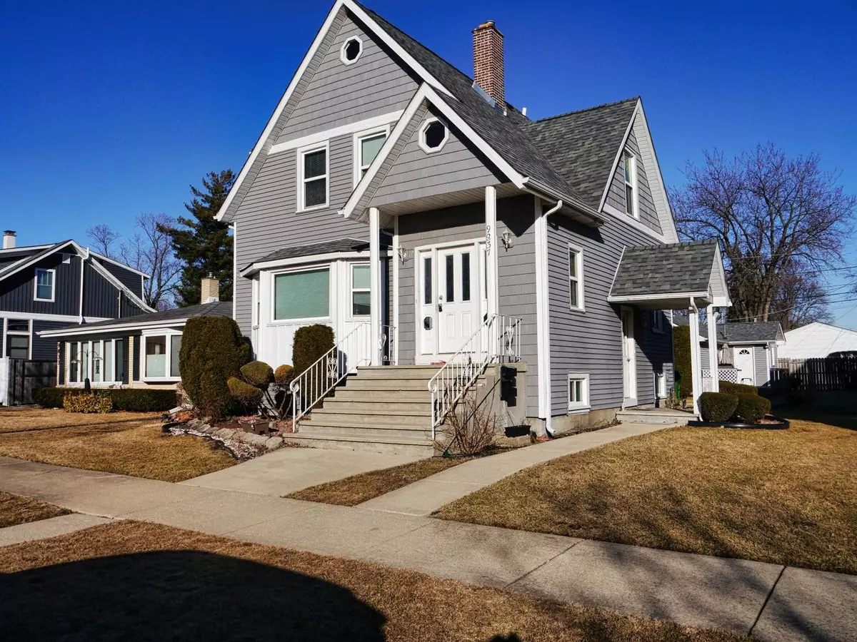 Oak Lawn, IL 60453,9837 Minnick Avenue