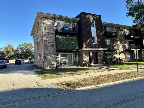 7008 Oconnell Drive #201, Chicago Ridge, IL 60415