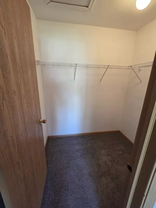 Carpentersville, IL 60110,2125 Silverstone Drive #2113