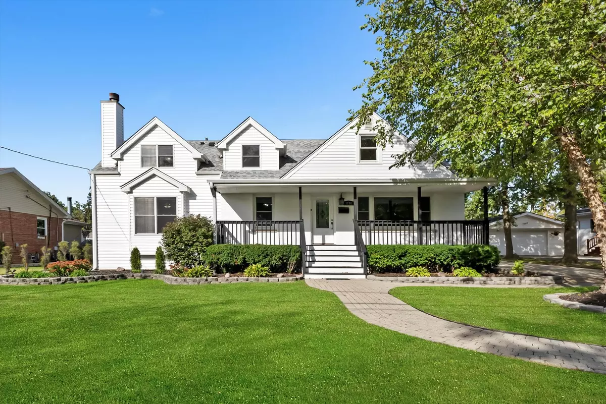 Worth, IL 60482,7248 W 110th Street