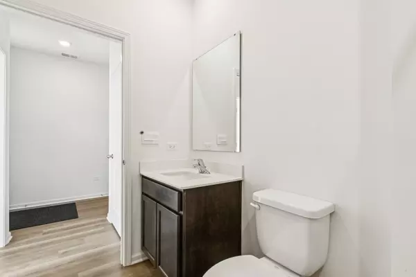 Algonquin, IL 60102,2631 Harnish Drive