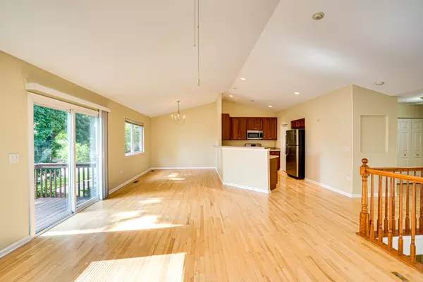 Naperville, IL 60564,3147 Saganashkee Lane