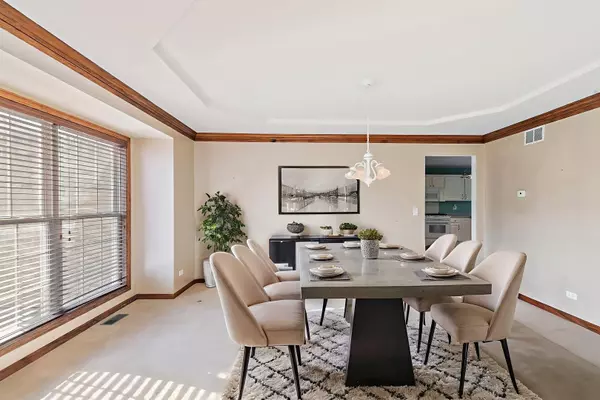 Carpentersville, IL 60110,494 Rosewood Drive