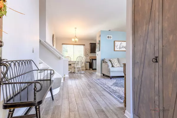 Grayslake, IL 60030,237 Penny Lane