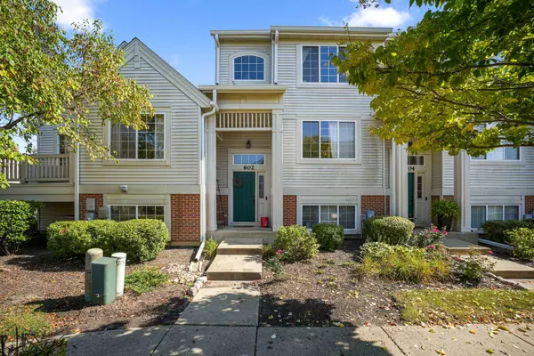 602 S Rosehall Lane, Round Lake, IL 60073