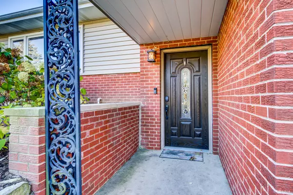 Lisle, IL 60532,571 Hitchcock Avenue