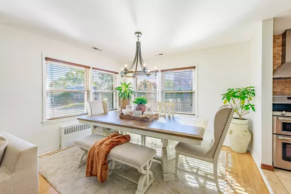 Burbank, IL 60459,8138 Mulligan Avenue