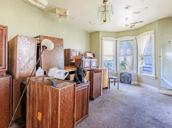 Chicago, IL 60609,5225 S Wood Street