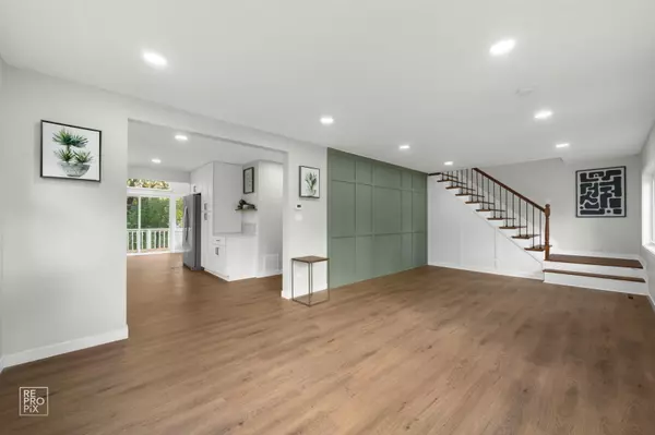 Wonder Lake, IL 60097,7526 Salem Road